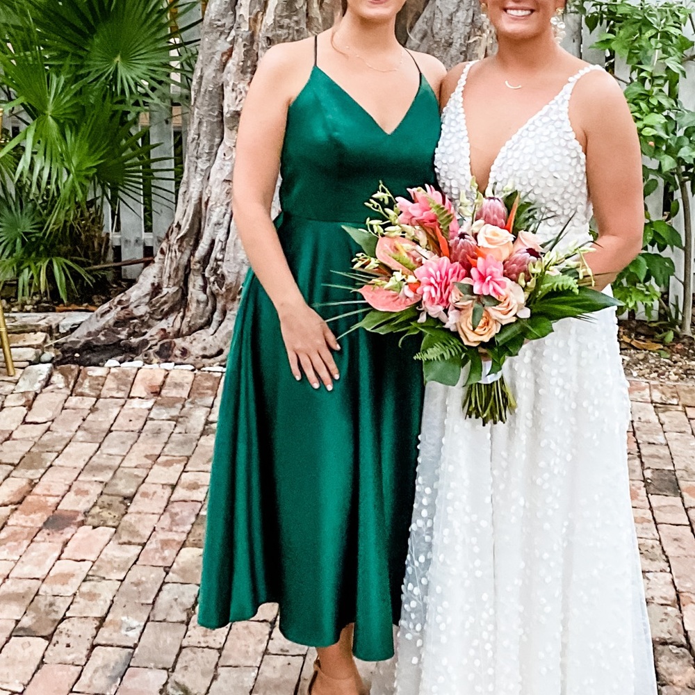 David’s Bridal Emerald Green Bridesmaids Dress